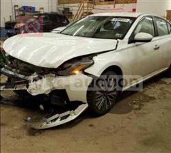 نیسان ئەلتیما